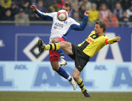 己在与勇士, 雷速体育