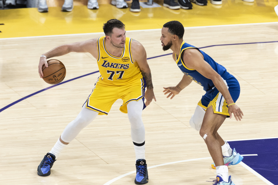 IAA, bt, 勇士队球员